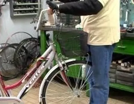 Regolare manubrio bici tutorial