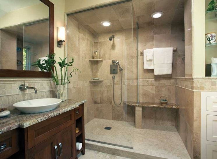Bagno con due porte di accesso bagno progettare un bagno con due ... Come progettare una camera da letto