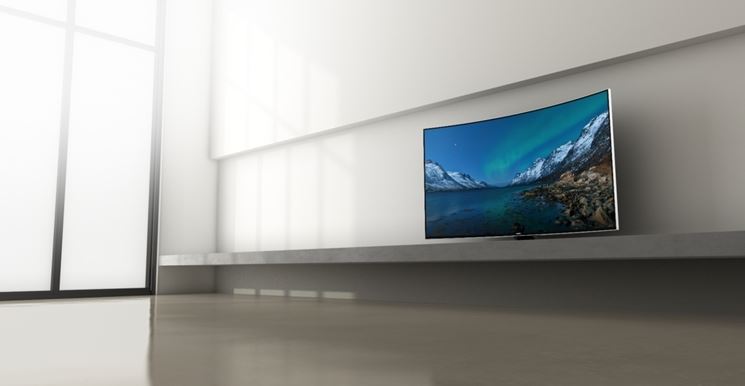 esempio di tv curvo samsung