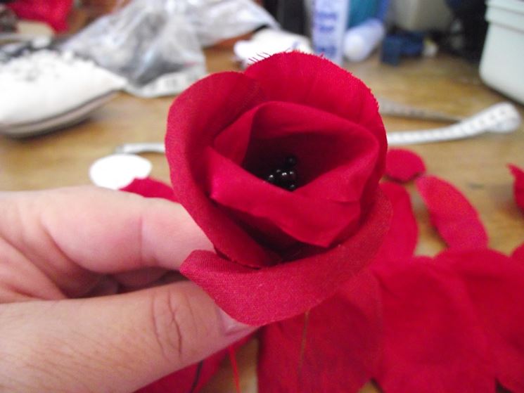 Come Fare Rose Di Stoffa Bricolage Fiori Di Stoffa Fai Da Te