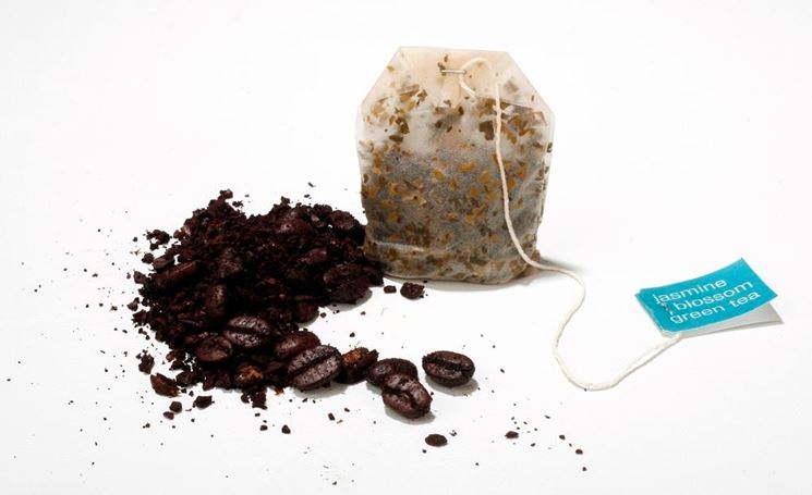 fondo di caffè utilizzo