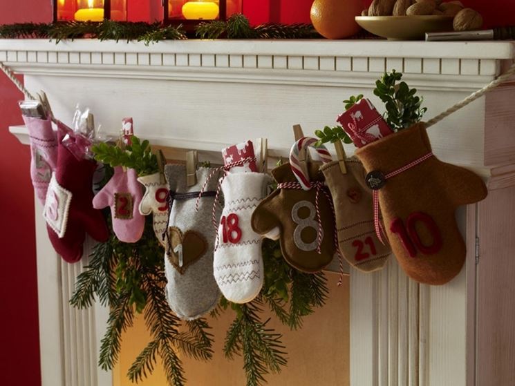 Decorare il camino per natale tecniche consigli per il camino ... Idee x creare un camino moderno