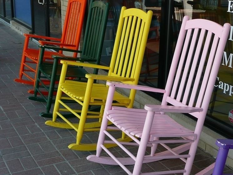 sedie colorate