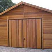 garage in legno