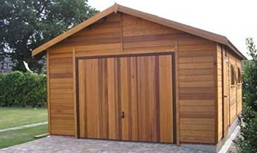 garage in legno