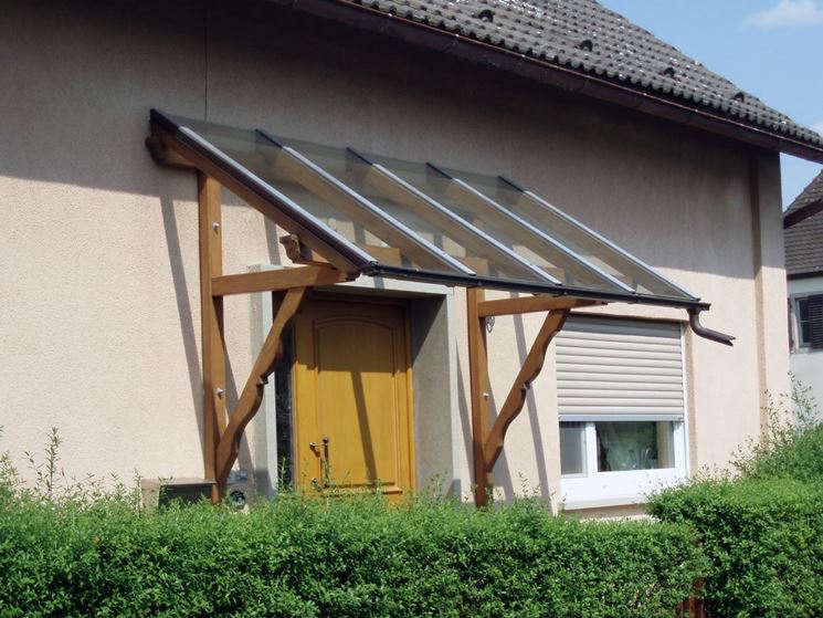Tettoie per esterni tettoie e pensiline i modelli di tettoie per ... Tettoie in ferro e policarbonato