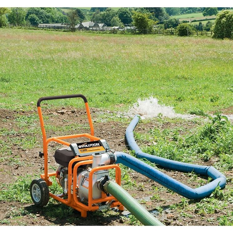 modello di pompa per acqua