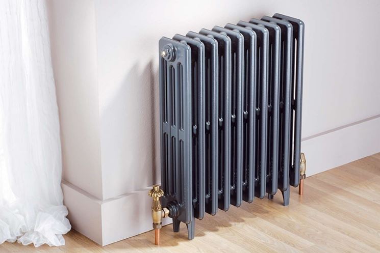 Costo termosifoni riscaldamento casa prezzo termosifoni ... Montaggio termosifoni in alluminio