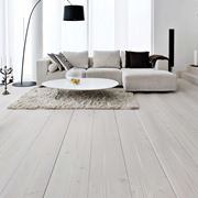 parquet rovere sbiancato moderno in maxi plancia