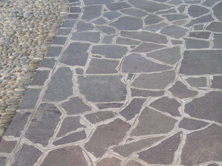 Pavimentazione con beole pavimento per esterni pavimento con beole Beole per giardino