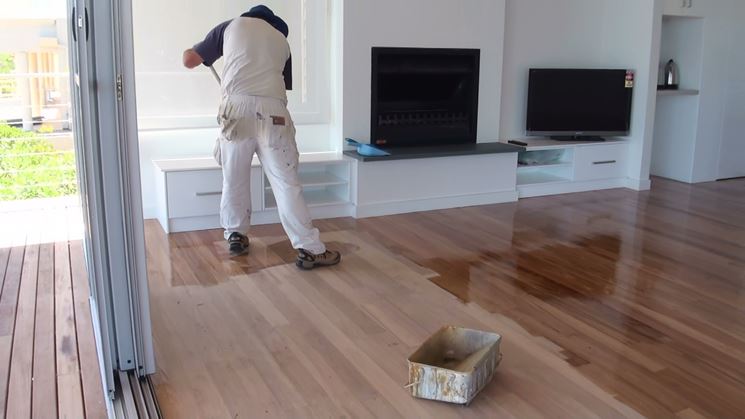 vernice per parquet