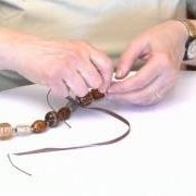 Come creare una collana di pietre dure parte 2