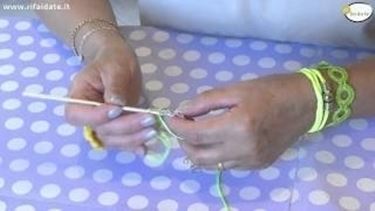 bracciale con filo di cotone e catena fai da te