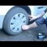 Regolare la pressione gomme auto tutorial